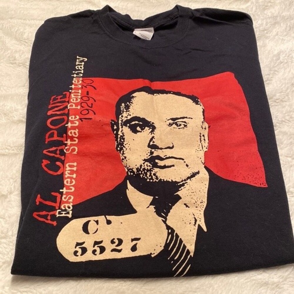 Al Capone tee shirt size large
